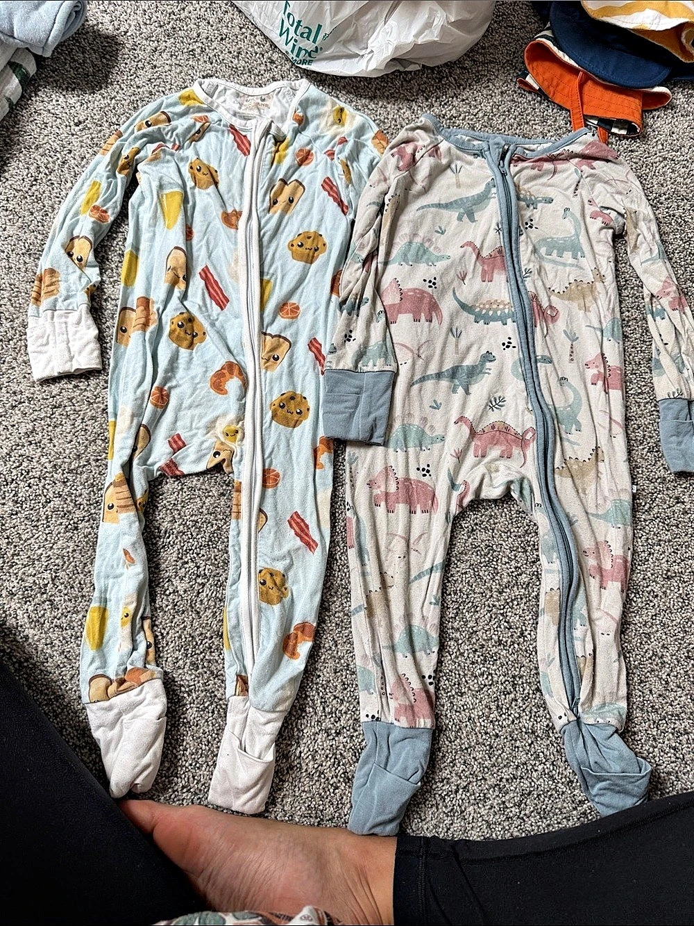 Set of 2 Caden Lane Bamboo Zipper Footie Sleepers 12-18M